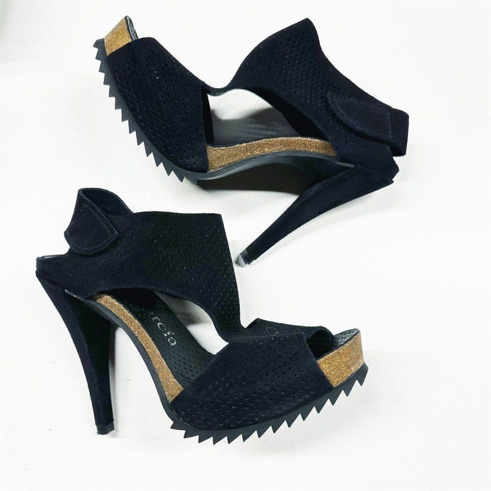 Pedro Garcia Petunia Perforated Heeled Sandals Womens Size 39 Black - Picture 1 of 10